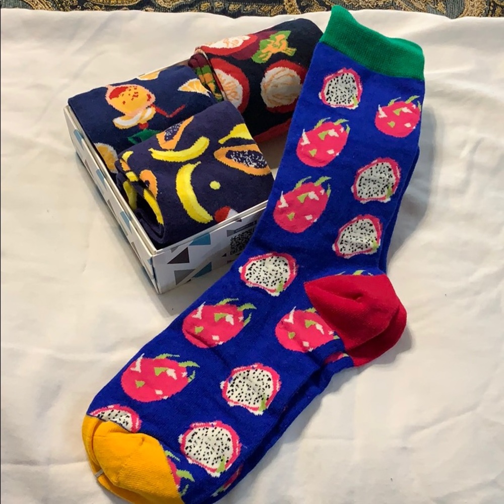 Socks - Picture 2 of 6